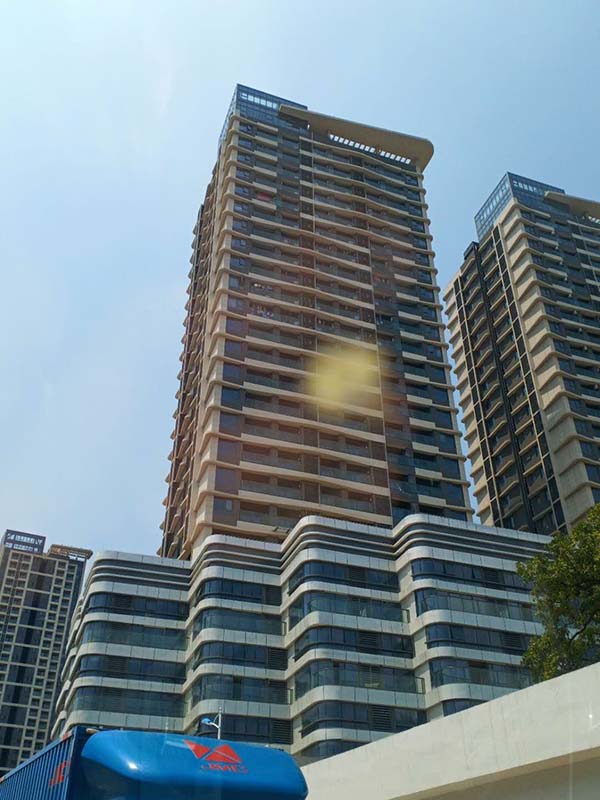 image005.jpg